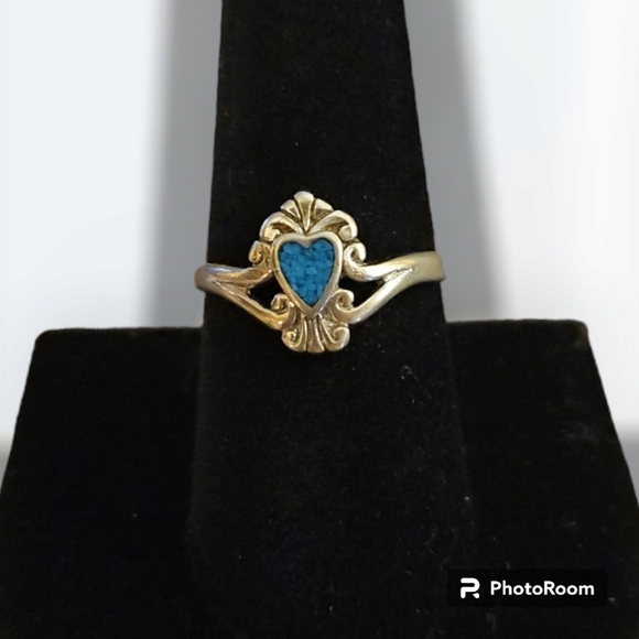 VTG Estate Crushed Turquoise Heart Castlecore Ring Size 8 - Picture 1 of 5